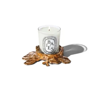 Pequeño portavelas de bronce dorado – para velas clásicas